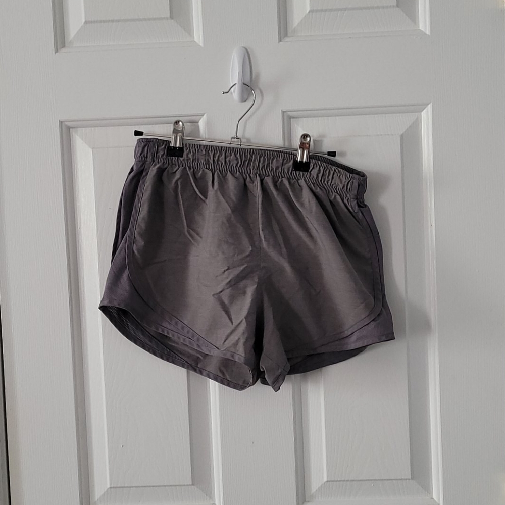 Nike shorts small